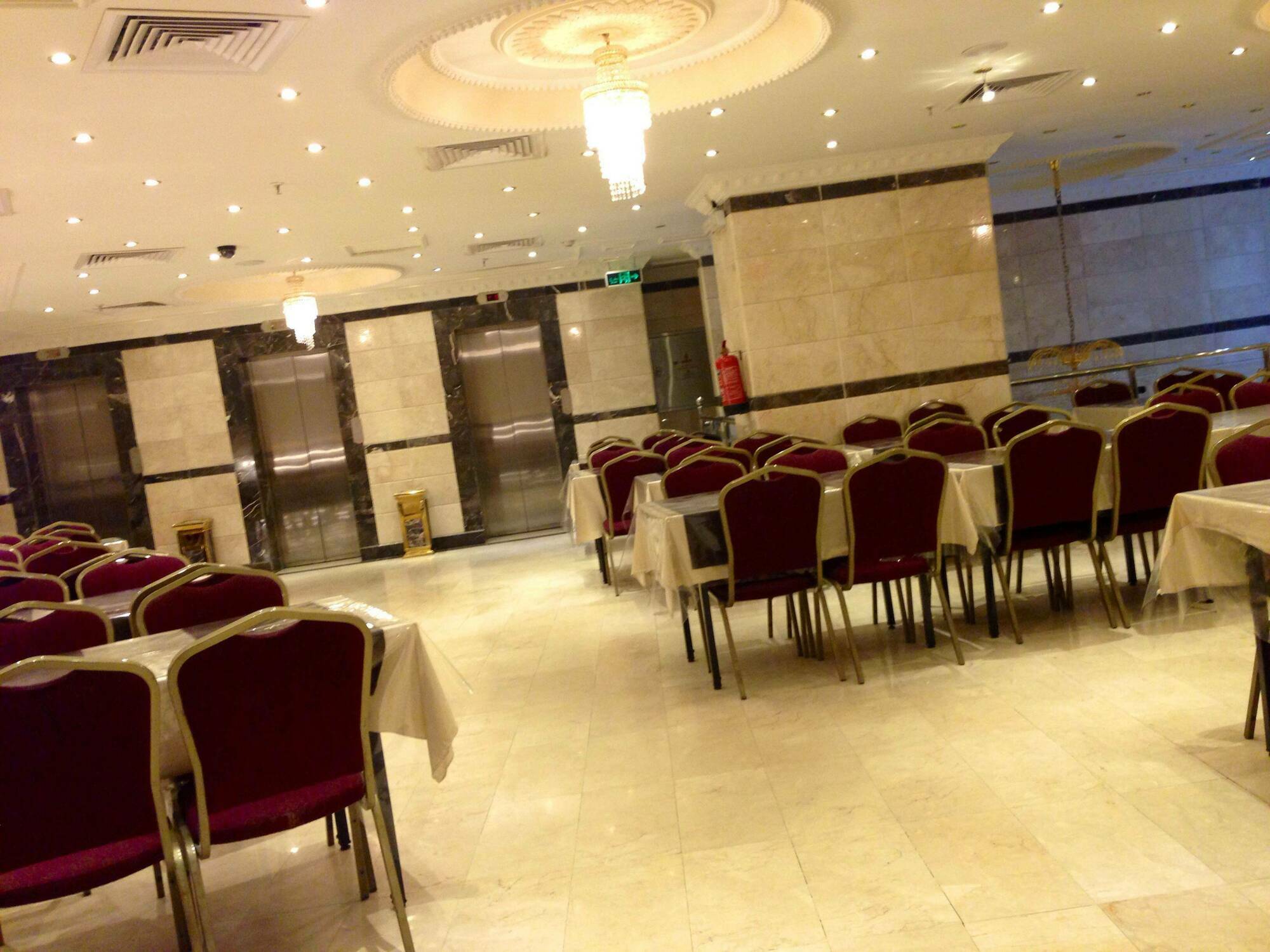 Qasr Al Azizia Hotel Mekka Exterior foto